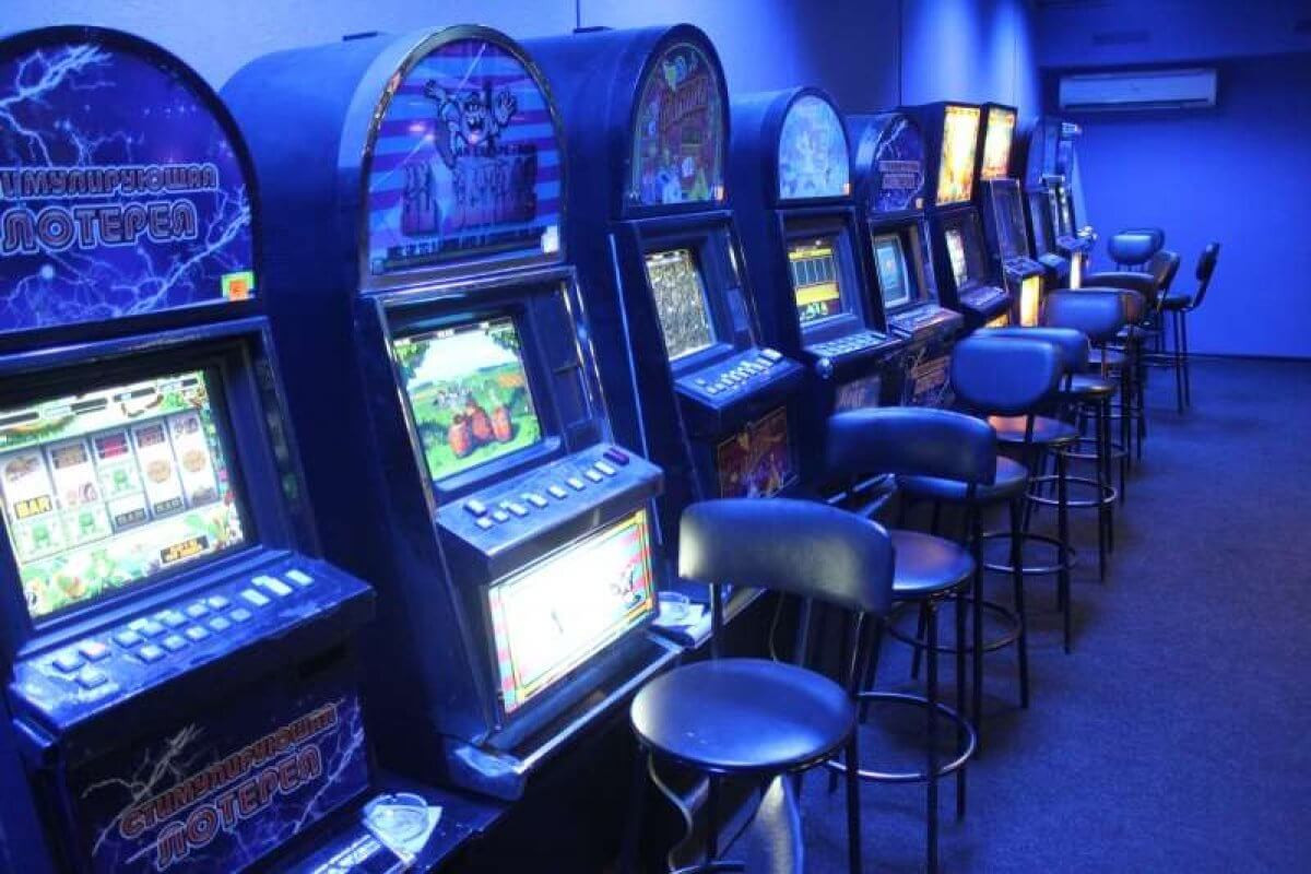 Когда в харькове откроют игровые автоматы бесплатные игры онлайн без регистрации казино вулкан