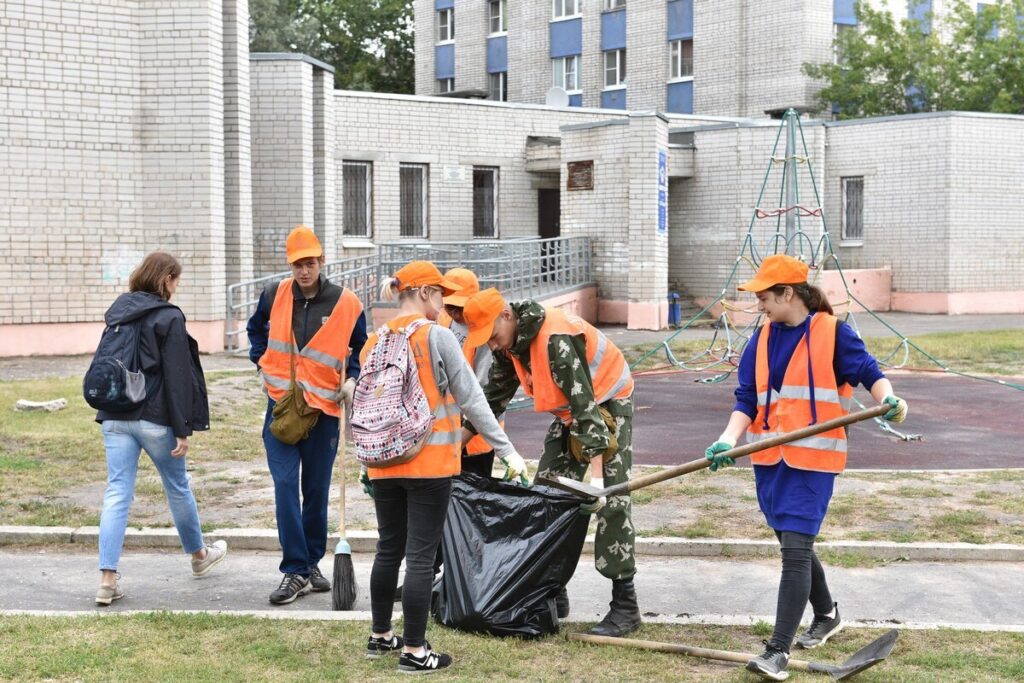 Важные права и гарантии для несовершеннолетних работников: ликбез для тверитян