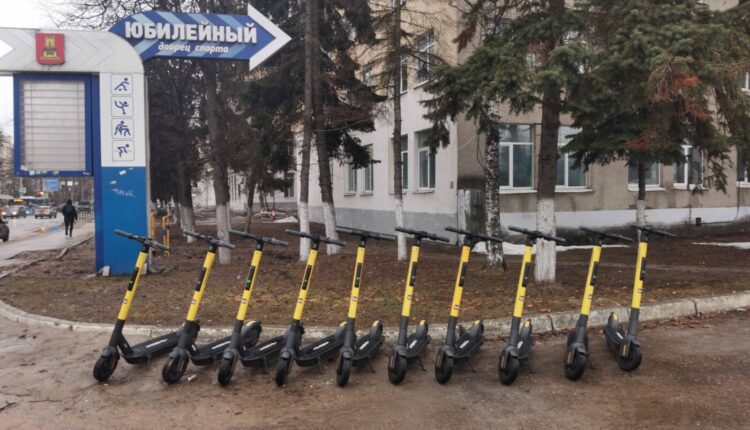 На улицы Твери вернулся прокат самокатов