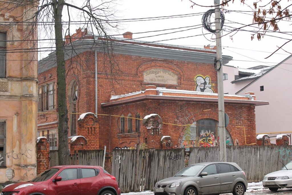 В Твери намерены отреставрировать Карповское училище, одно из немногих в городе зданий в стиле модерн