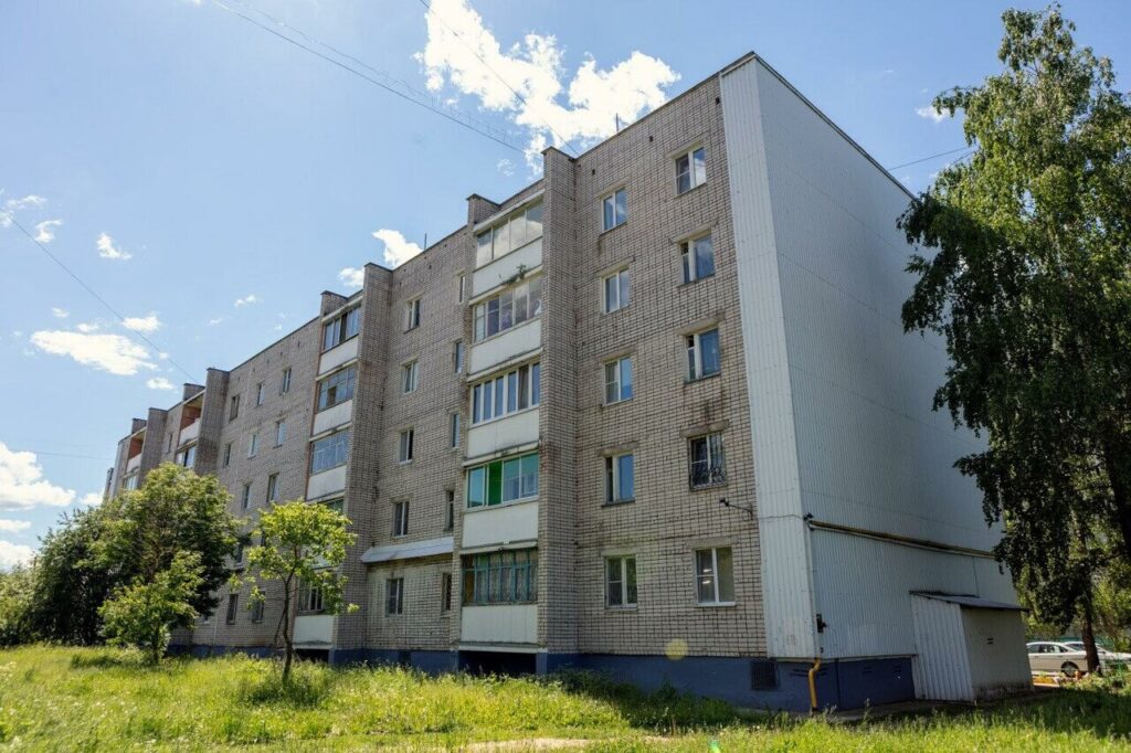 Сор из избы: коммунальная «разборка» в Твери