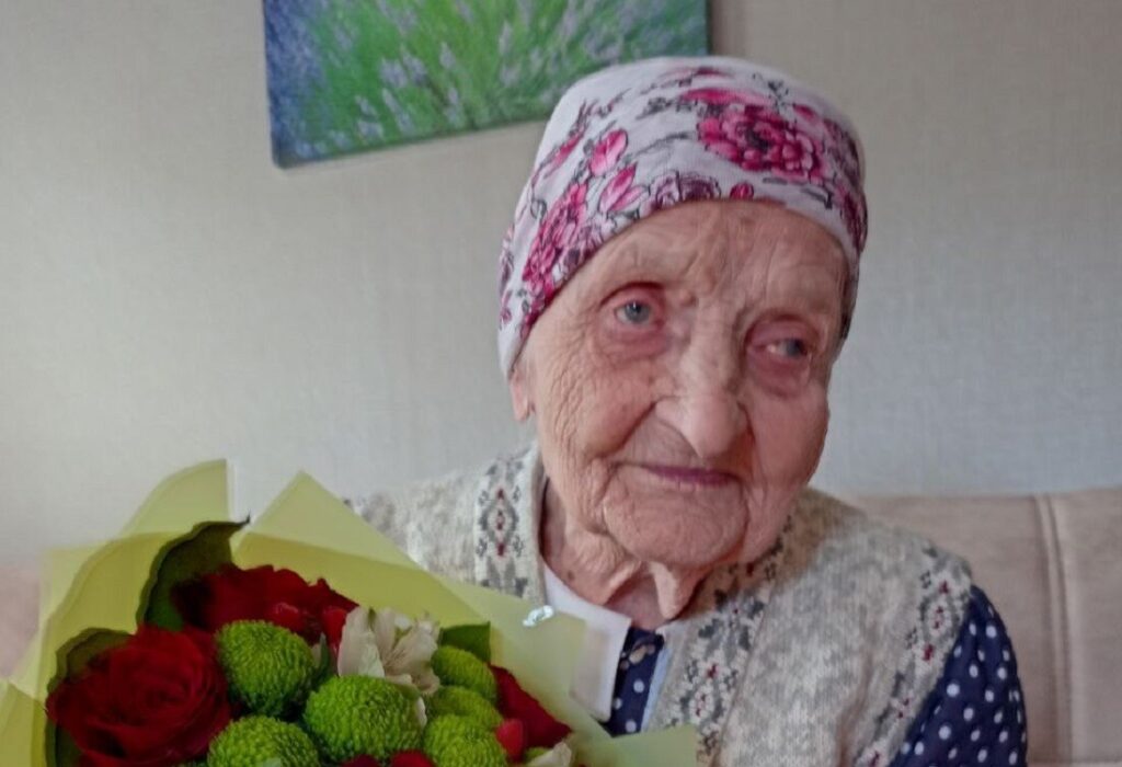 В Тверской области труженица тыла Елизавета Гончарова отметила 101-й день рождения