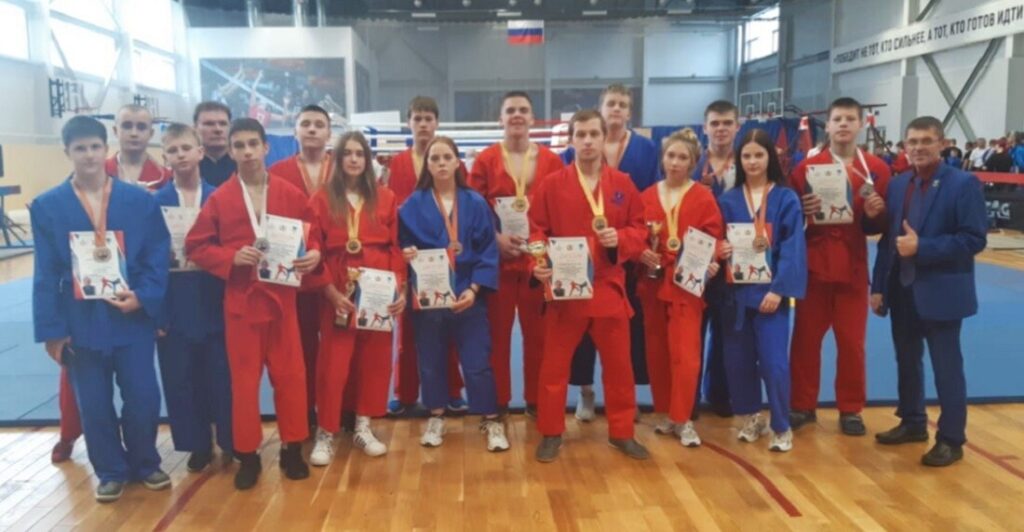 Спортсмены Тверской области привезли награды всероссийских соревнований по универсальному бою