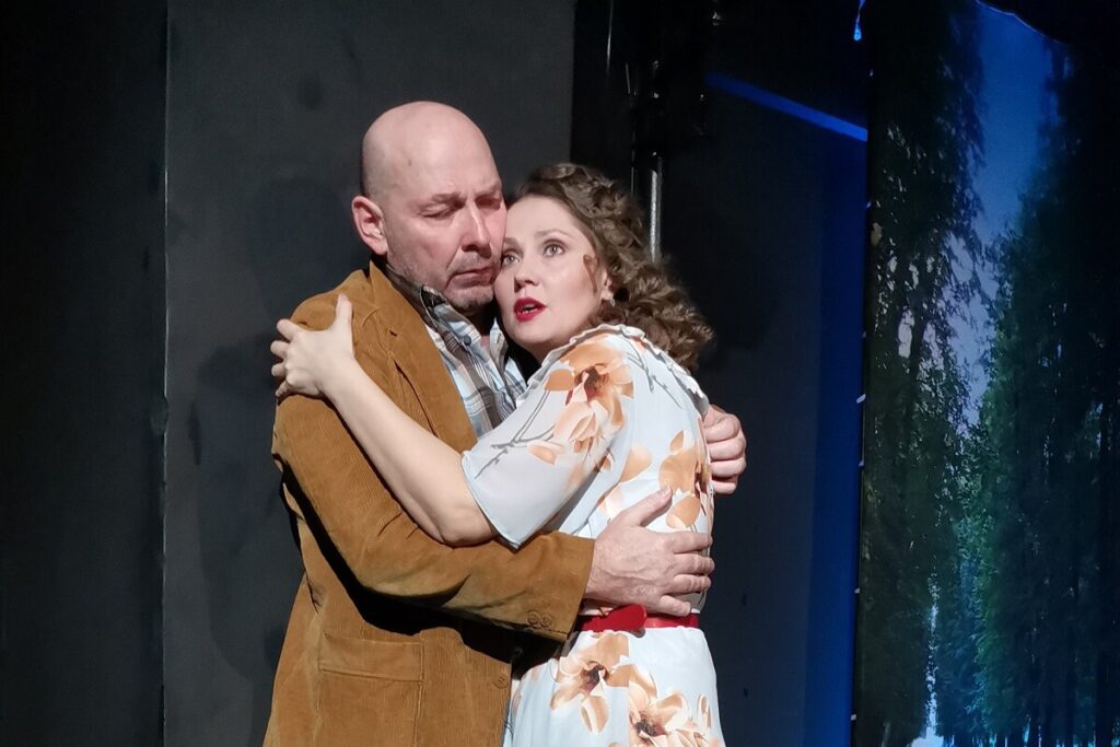 Обязательны на протяжении всего. Обязательны на протяжении всего. Непрерывное образование в течении всей жизни. Протяжение всей жизни человека. Человек обучается на протяжении всей жизни.